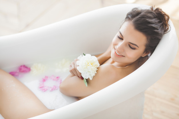 bathtub and natural bath oil